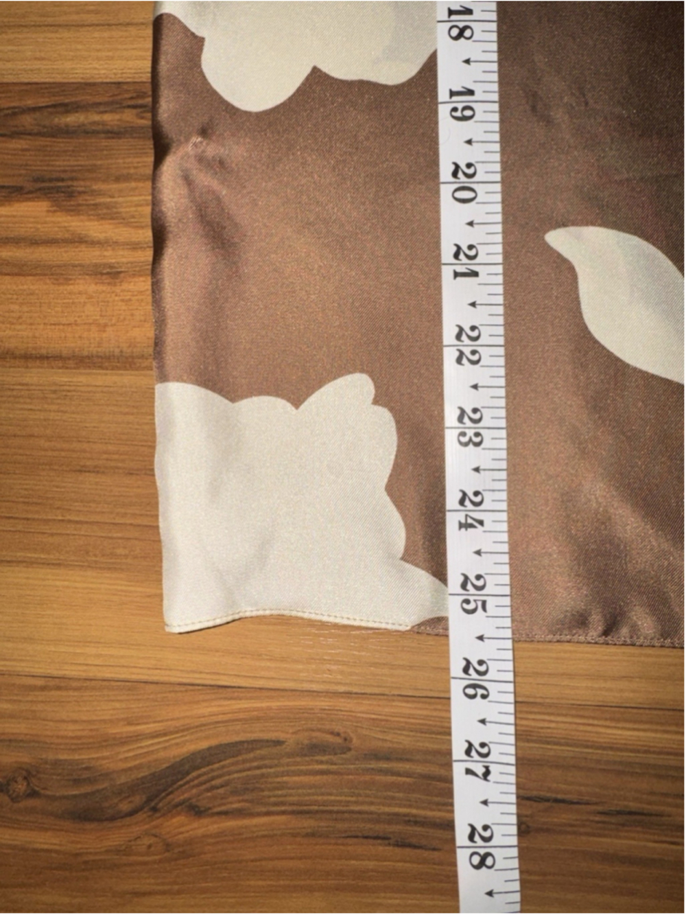 Theory Silk Floral Blouse Neutral Minimalist Quiet Luxury Work Top Women's Small - Picture 8 of 11